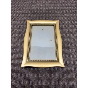 Sixtrees Gold Metal Picture Frame Braided Border Velvet Back 3.5x5 Opening